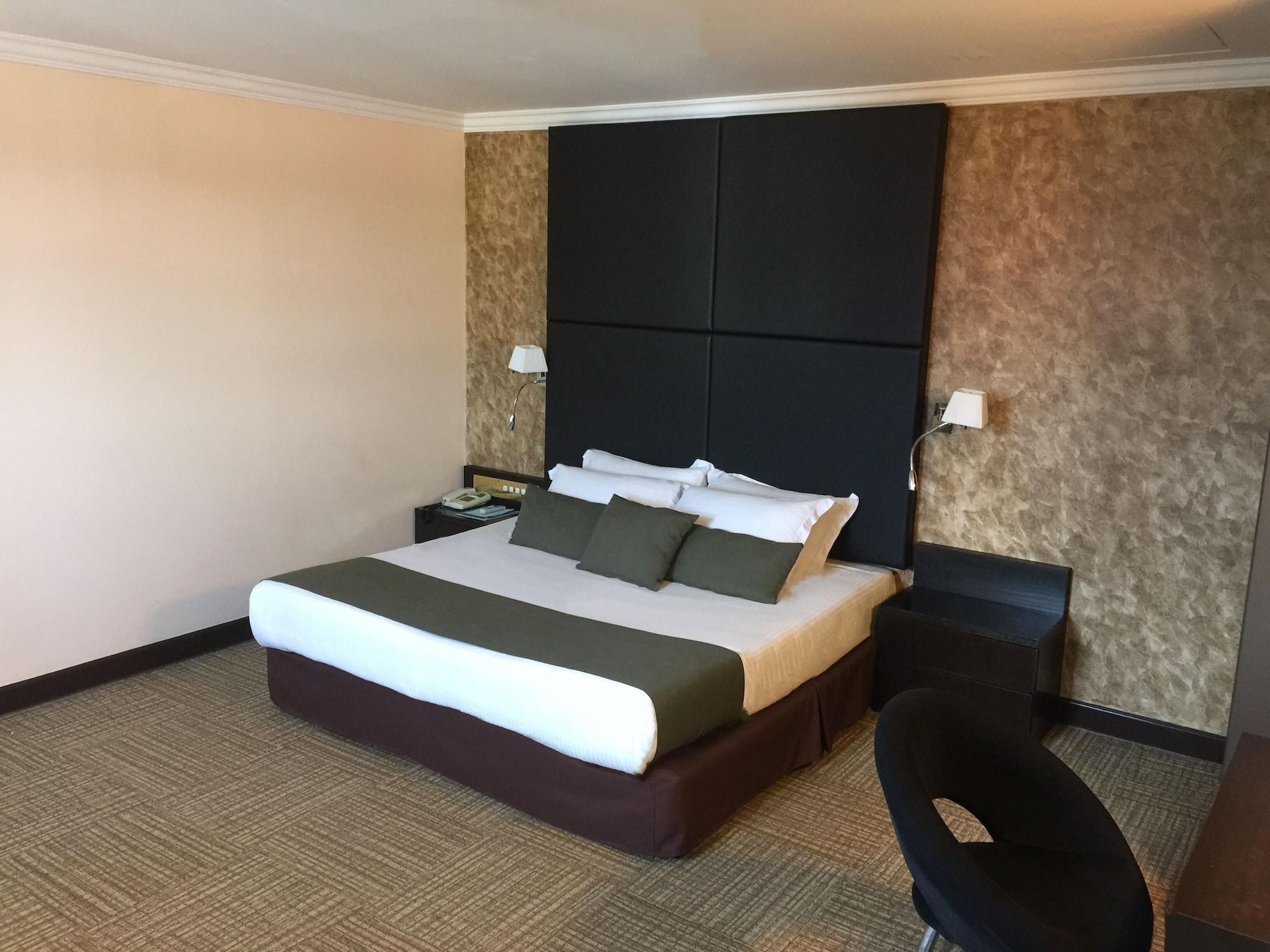 Legend Inn טאיפינג מראה חיצוני תמונה