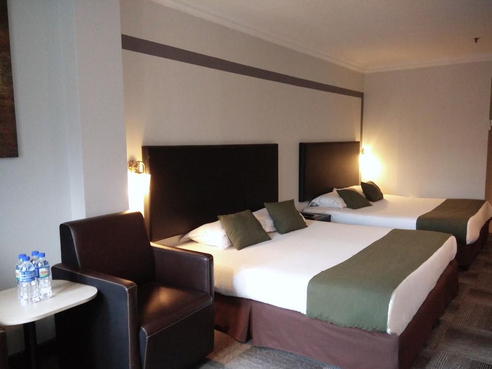 Legend Inn טאיפינג מראה חיצוני תמונה
