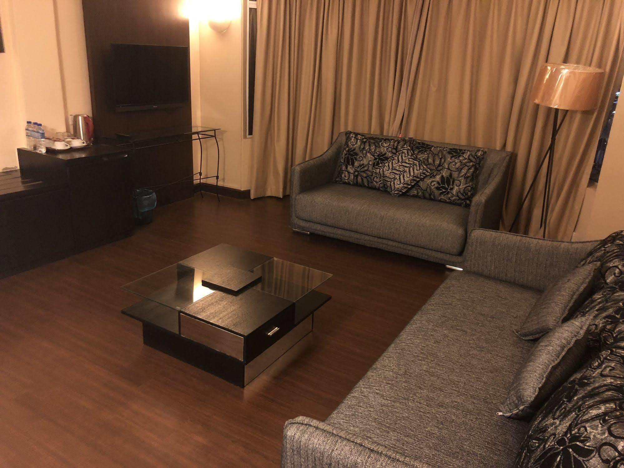Legend Inn טאיפינג מראה חיצוני תמונה
